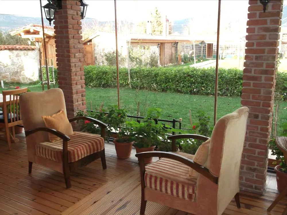 Mogla Tashan Hotel