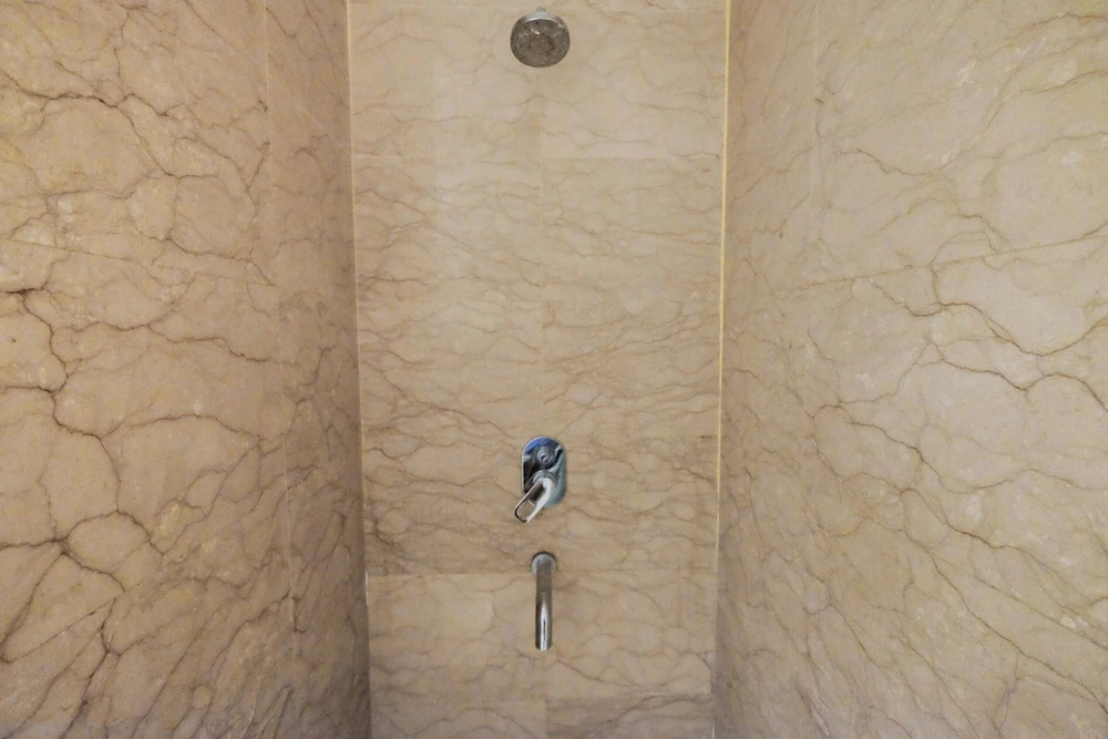 2BR Pancoran LAvenue Comfy Apartment By Travelio