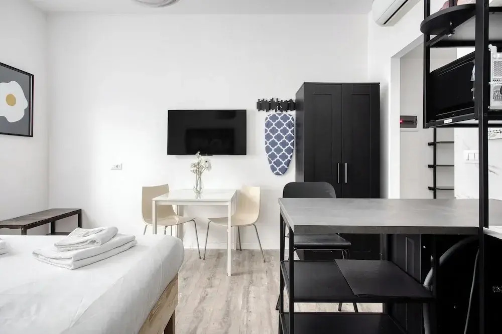 Stylish Studios near Subway