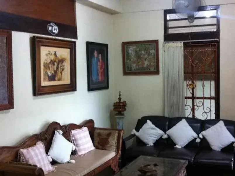 Puri Ayu Homestay