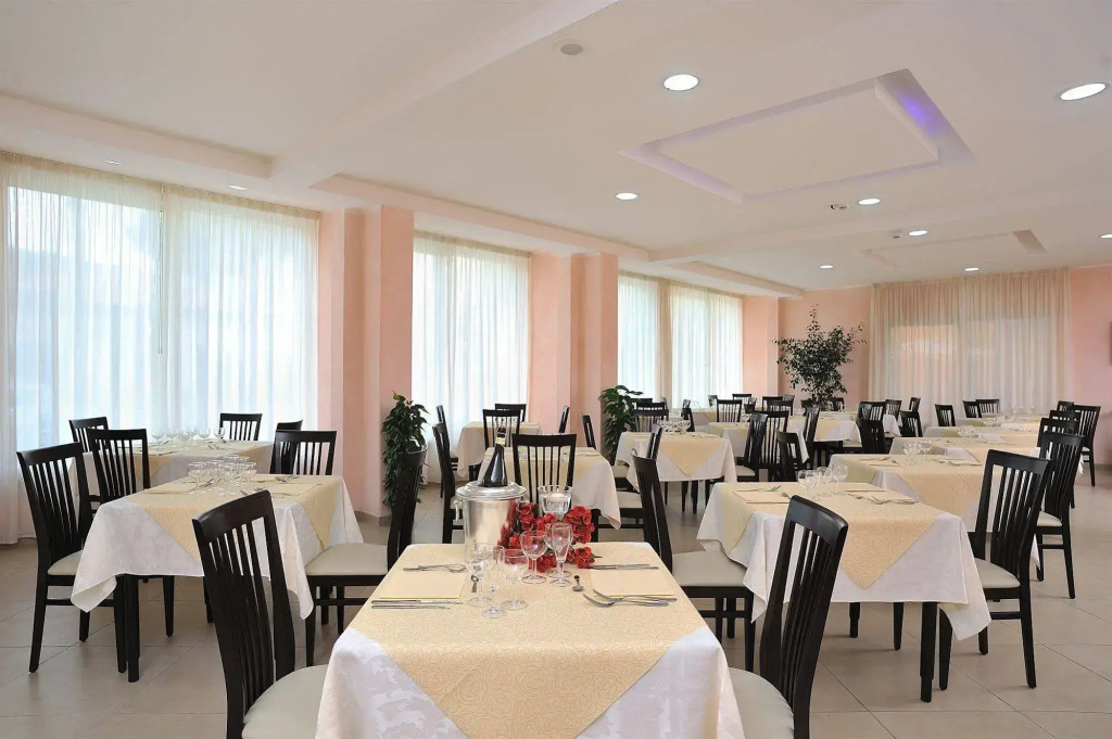 Hotel Favorita Easy Stay B&B