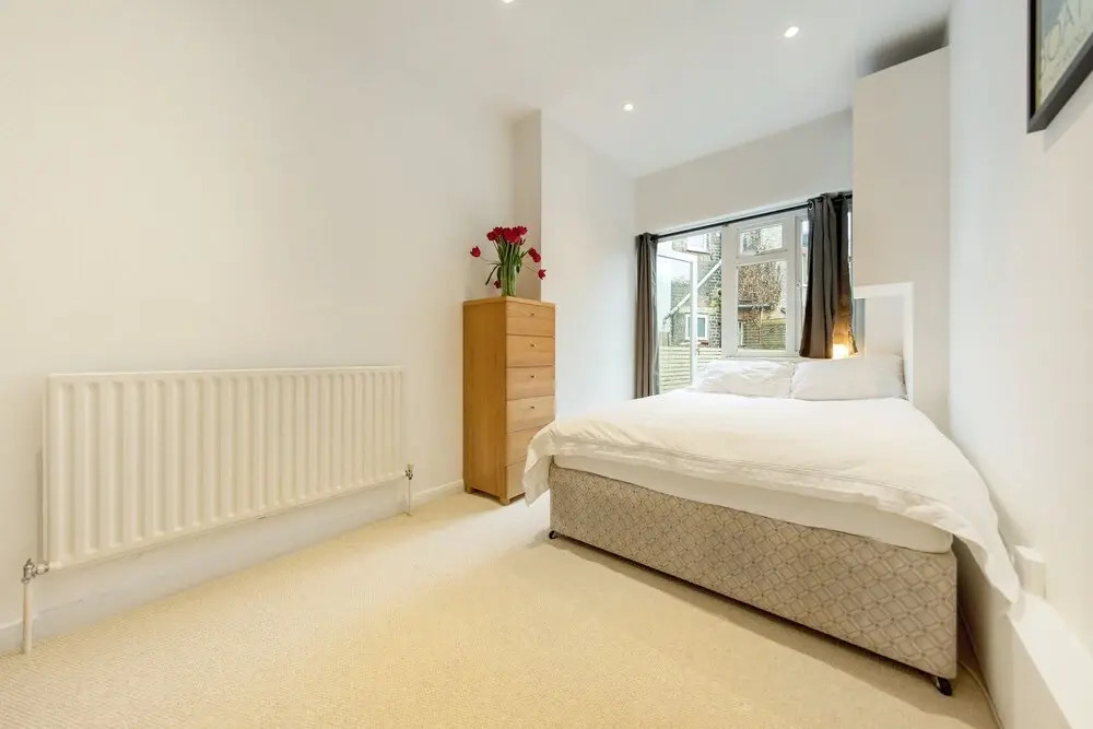 The Spacious Putney Duplex - SCF