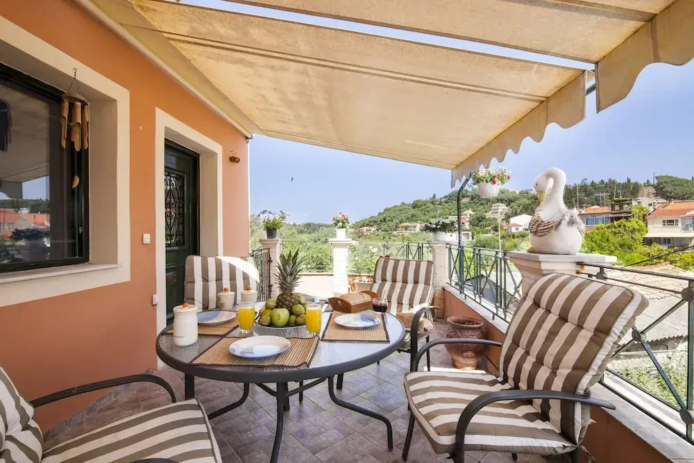 Marathias Luxury House near Beach