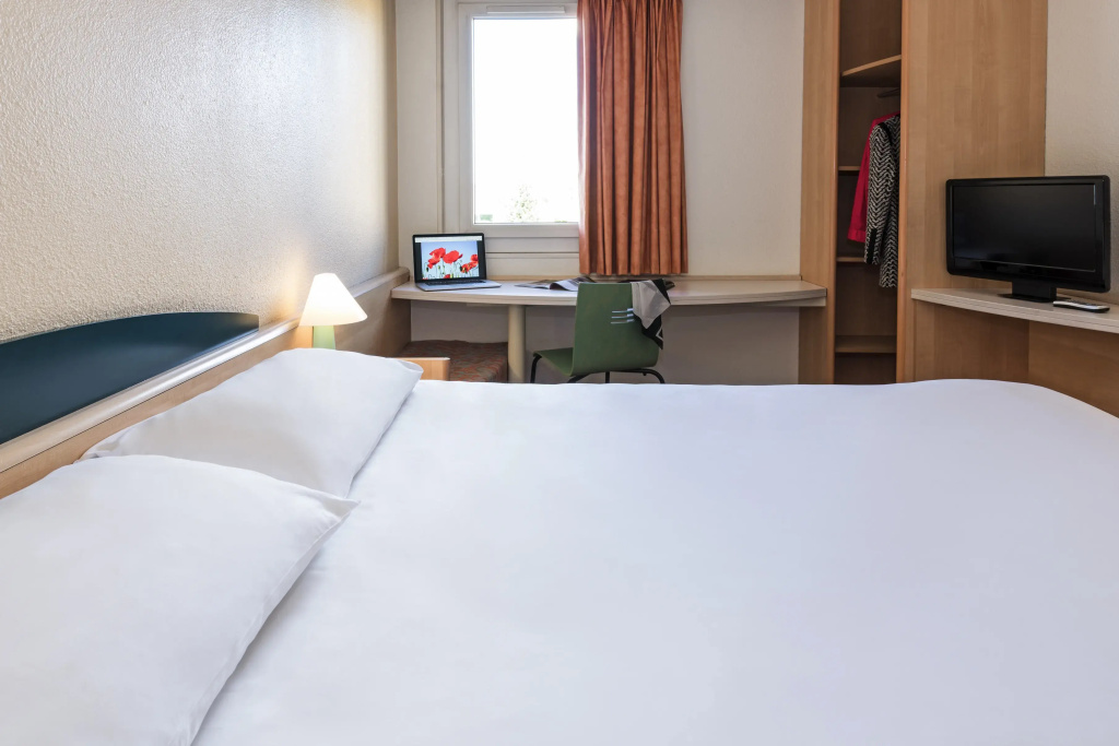 B&B HOTEL Lourdes Centre Gare 3 étoiles