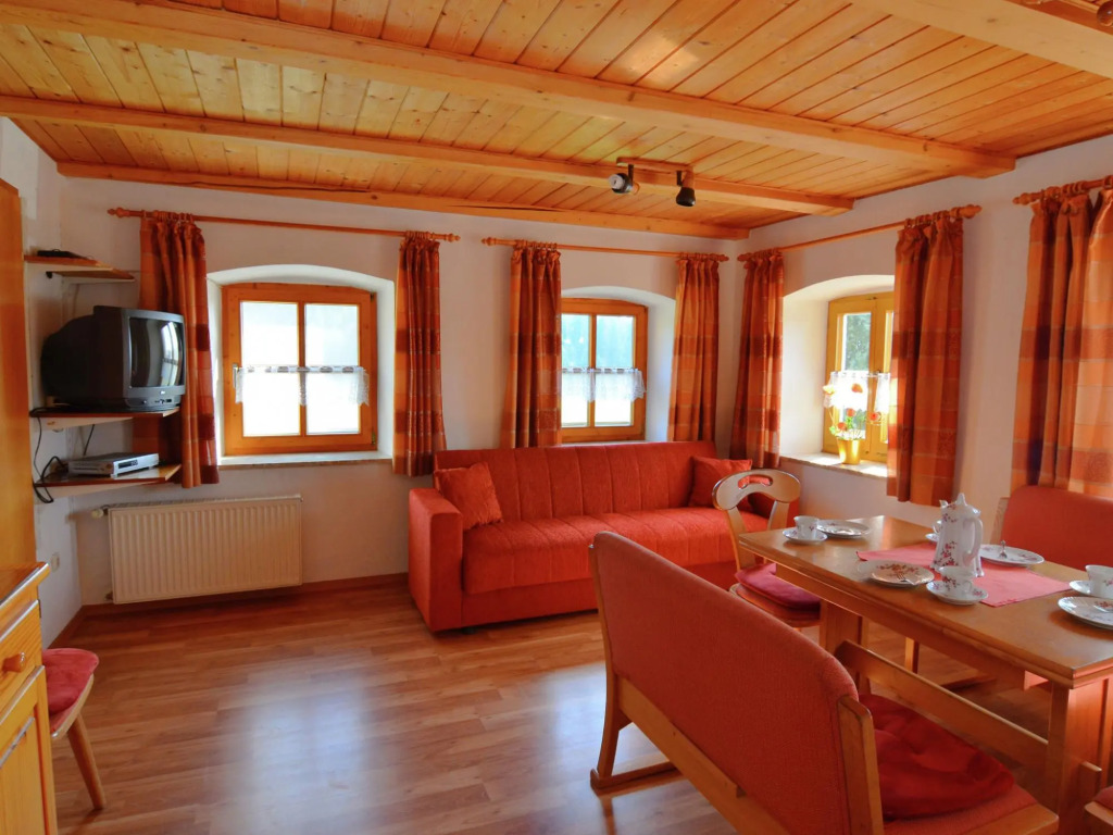 Schönes Ferienhaus in Viechtach in Waldnähe