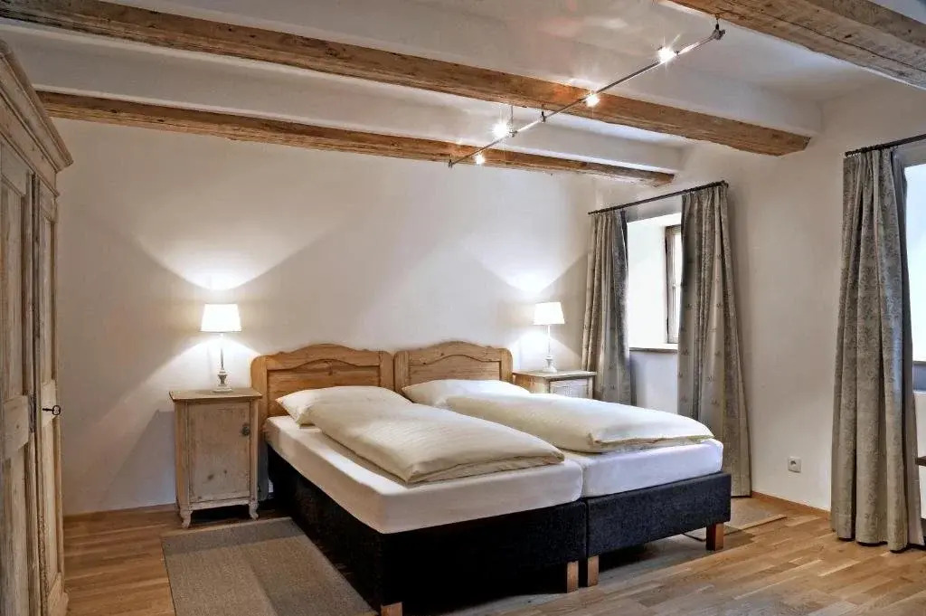 Apartment Nester