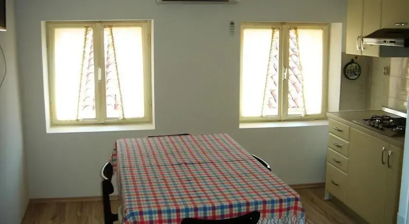 Apartments Riva 60