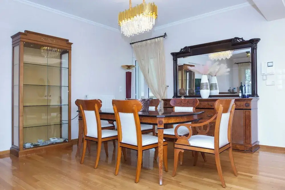 Luxe 3 Bd Penthouse 5 Min from Drosia