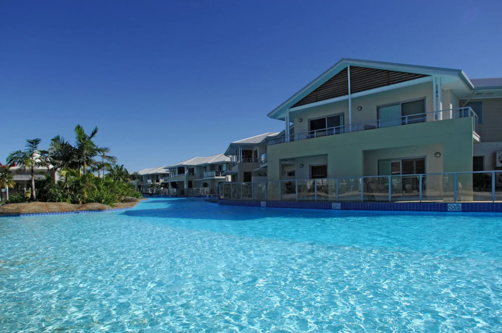 Pacific Blue Apartment 139, 265 Sandy Point Road