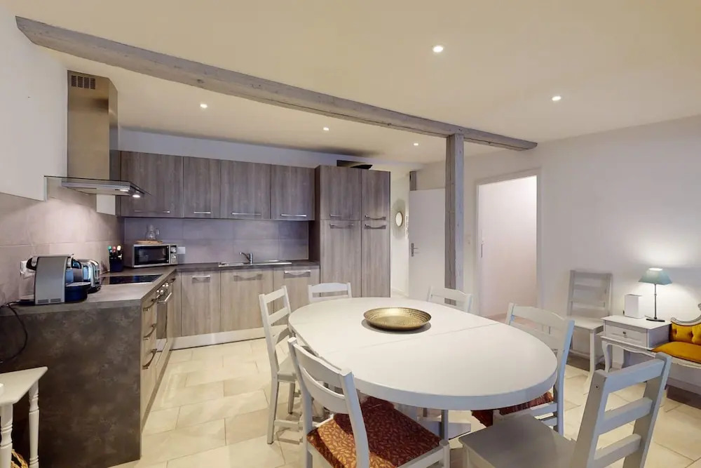 Beautiful Apartment in the Heart of the old City