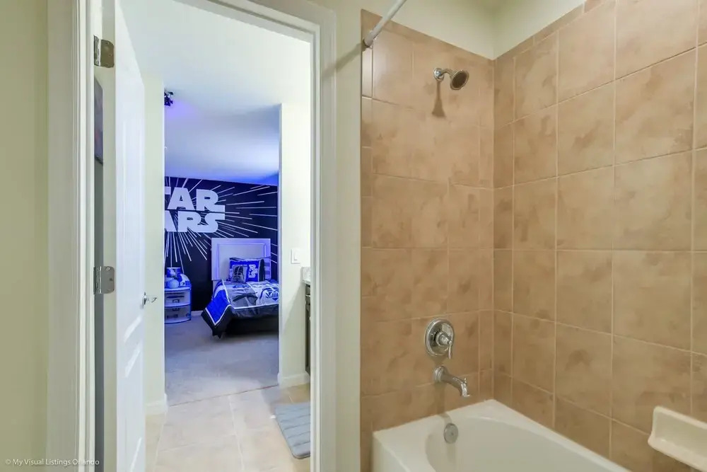 8872qin New Large 9 Bedroom 6 Bathroom
