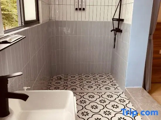 Xingye Guesthouse (Sanya Haitang Bay Duty Free Mall)