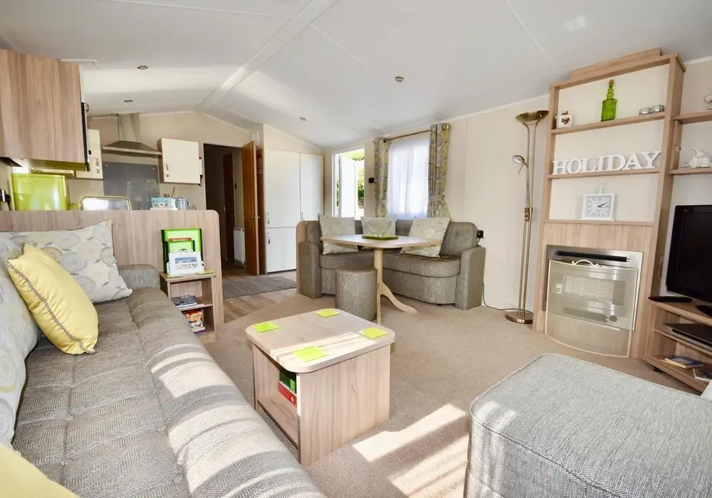 Benarama Lovely Dog Friendly Two Bed Lodge Sleeps 4 Close to Ryde