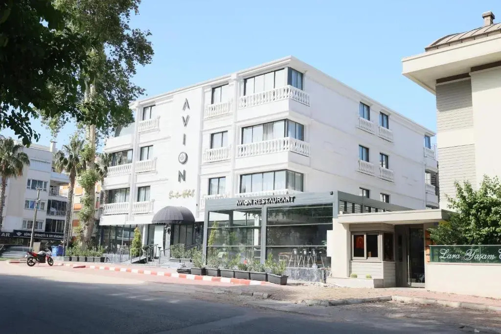 Avion Suite Hotel
