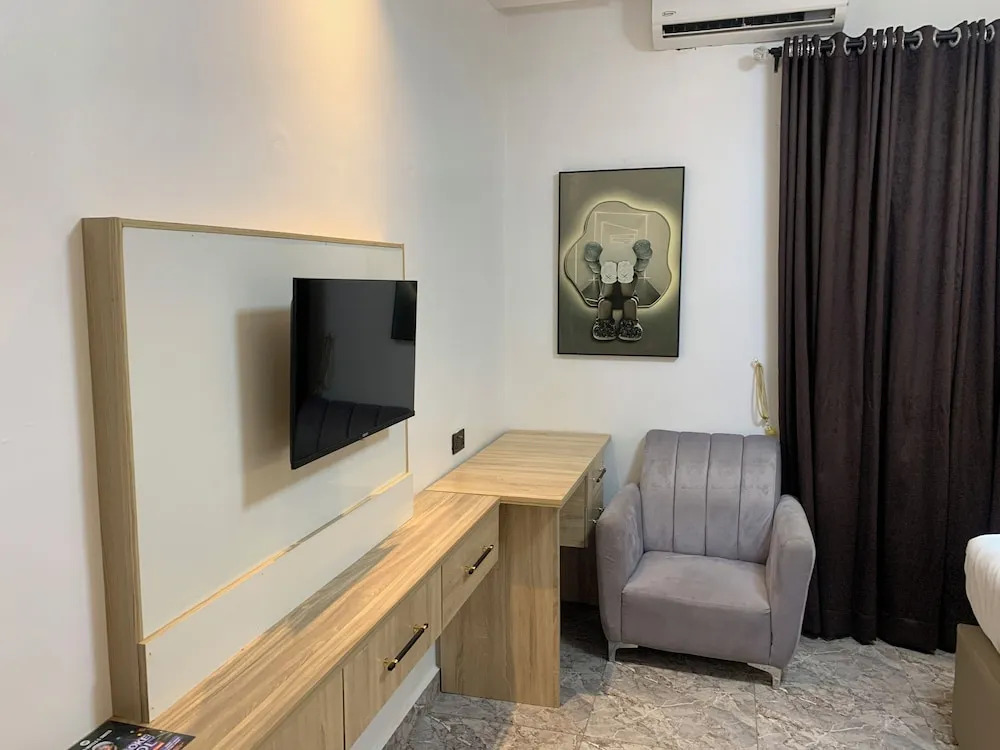 Julicis Hotels and Suites