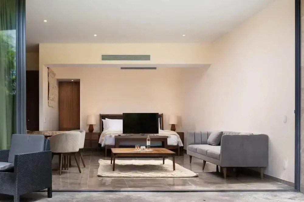 Quality And Class In The Heart Of Tulum! Large Modern Studio