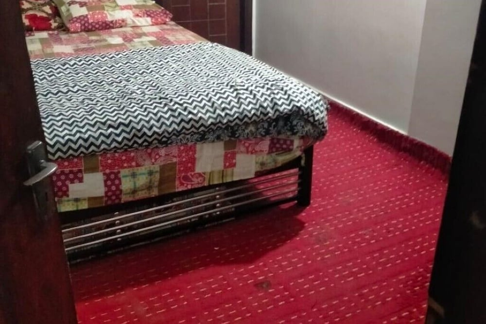 Sea View Karachi DHA Family Guest House