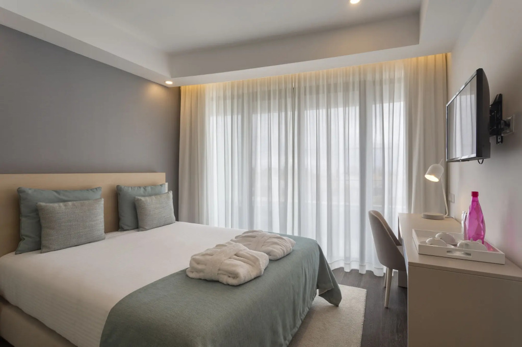 Longevity Health & Wellness Hotel