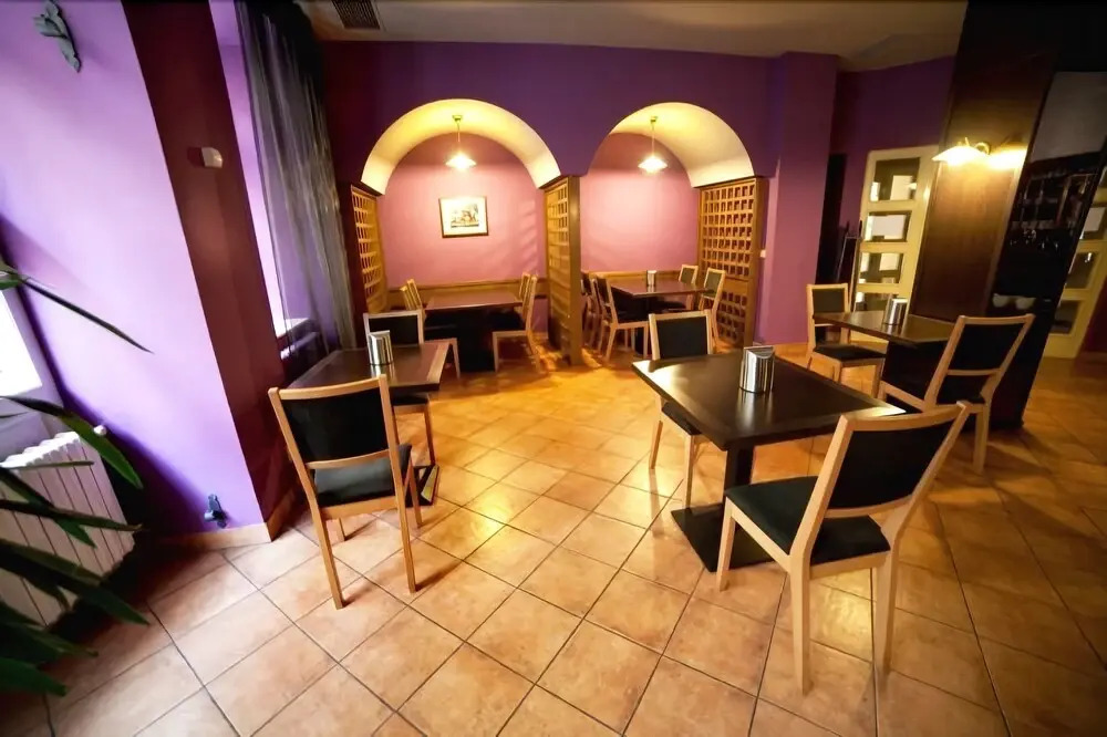 Hotel Abri
