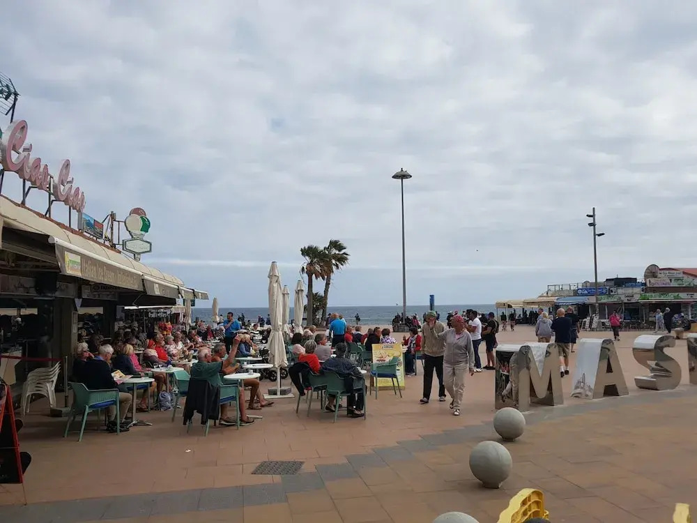 TC Las Olas 220