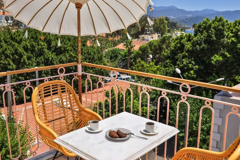 Luff Boutique Hotel