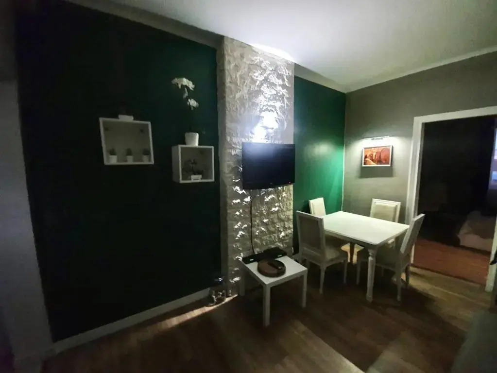 Appartement refait par architecte. Proche de la gare et le centre de Reims