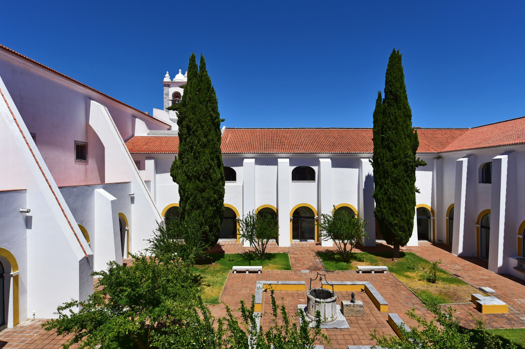 Pousada Convento de Beja - Historic Hotel