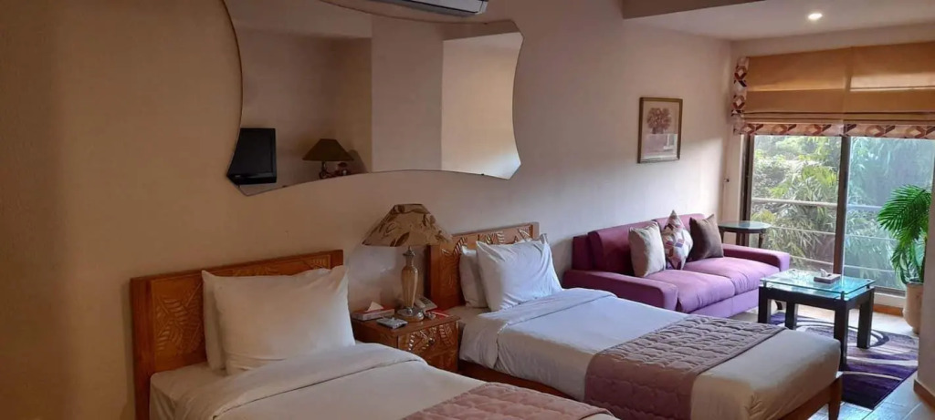 Maisonette Hotel & Resort - Lahore