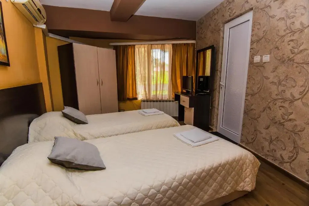 Vida Family Hotel -Top Central Location