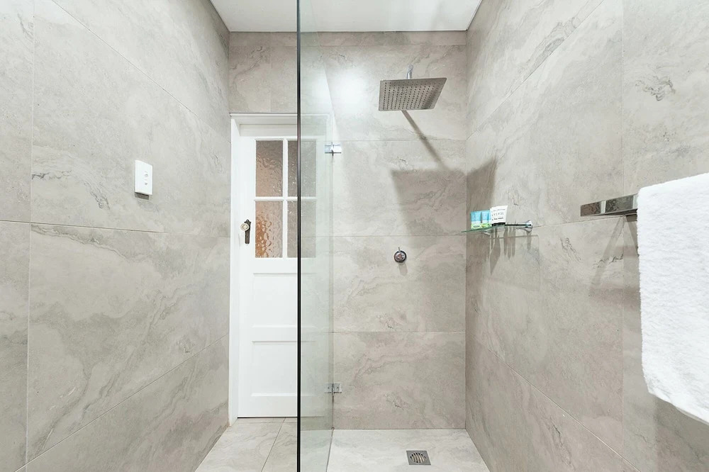 Luxury Escape in Bellevue Hill Apartment