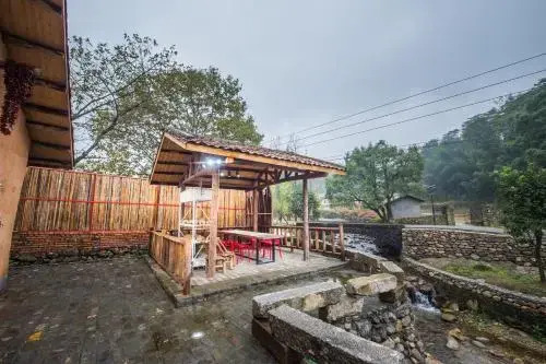 Shuikoujiushe Guest House