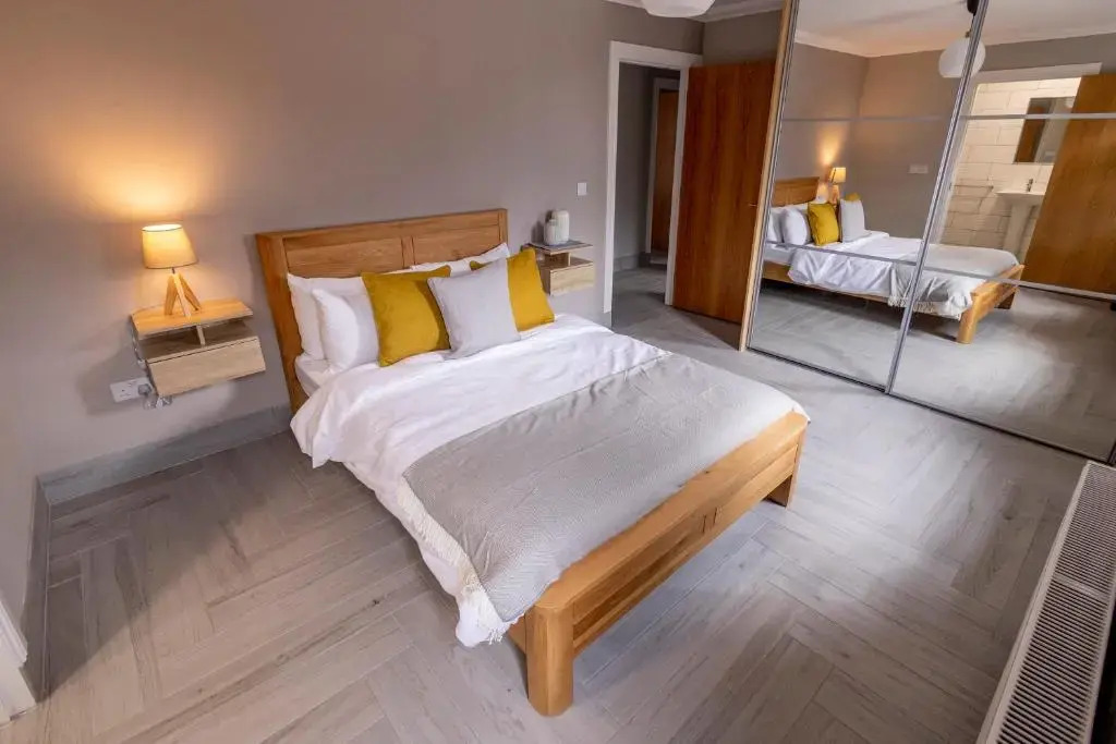Westertonhill Lodges - Private Hot Tub Hire Available