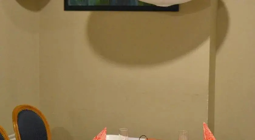 Hotel Pod Dębem