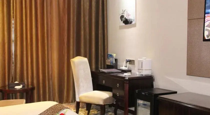 Jiuquan Longteng Hotel