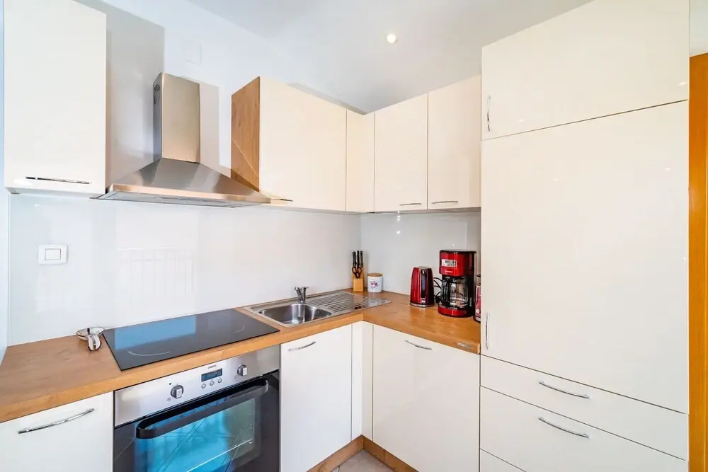 A1 Beautiful apt W.magnificent View and Pool use