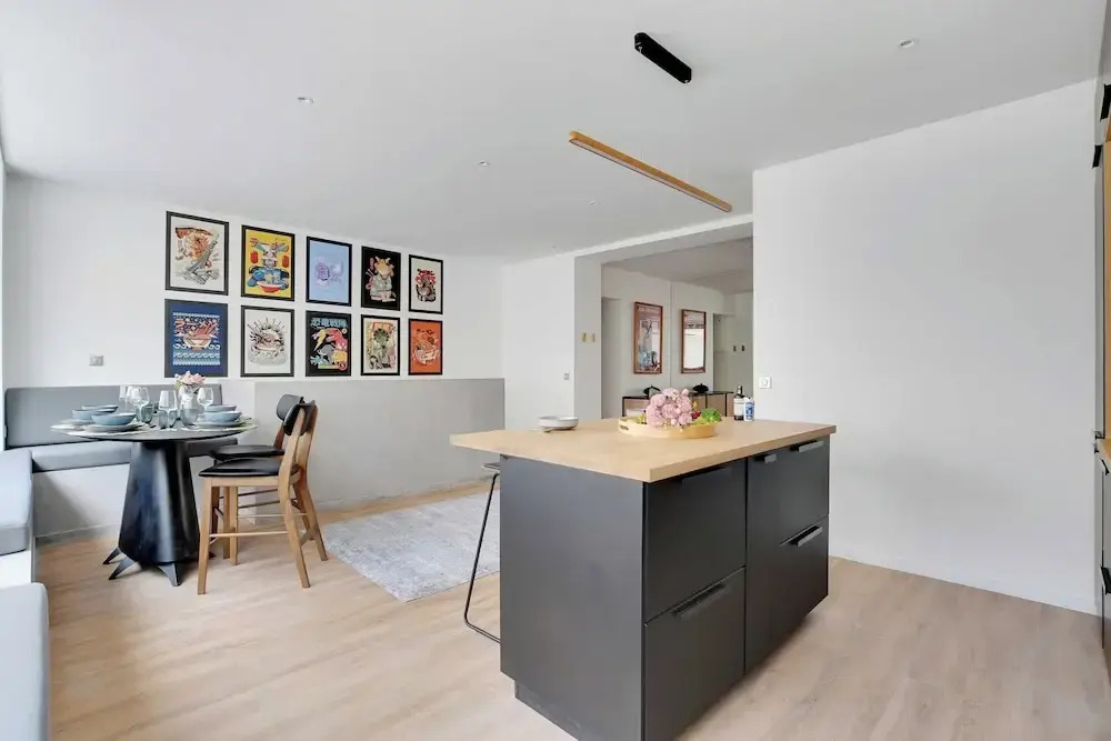 Spacious Apartment With 2 Rooms