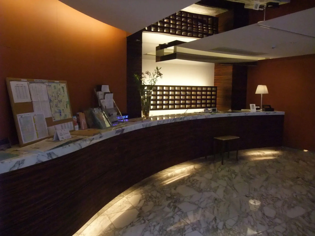 Center Hotel Toyota