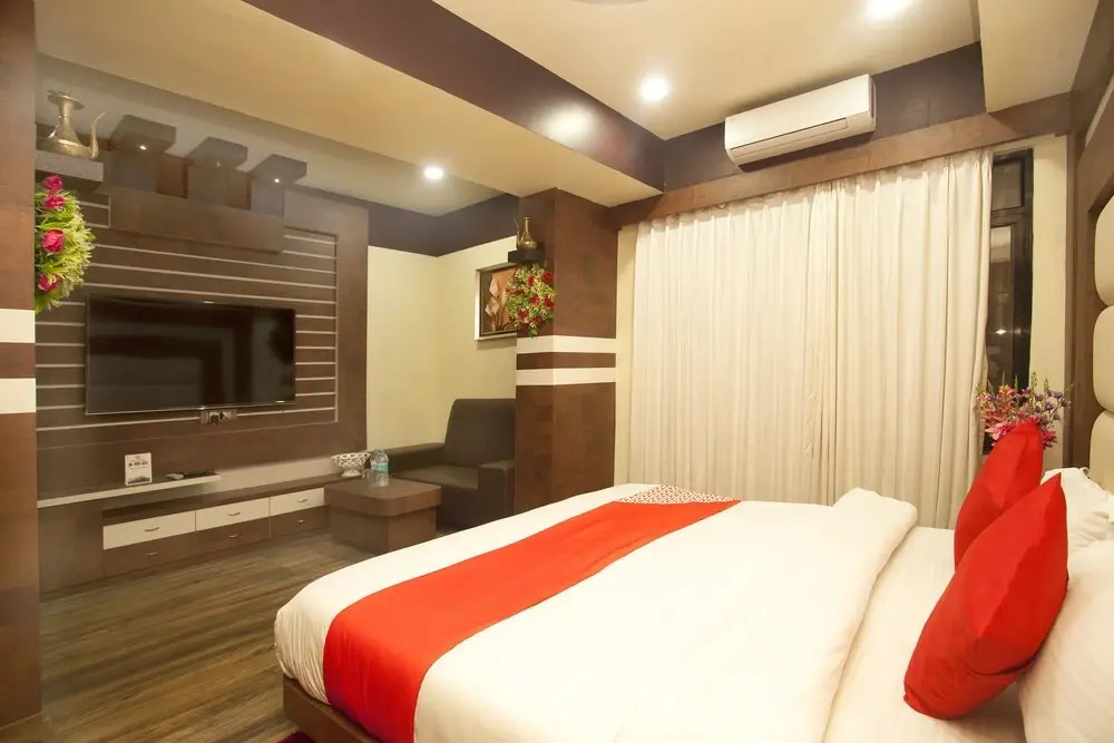 OYO 576 Hotel Daniel