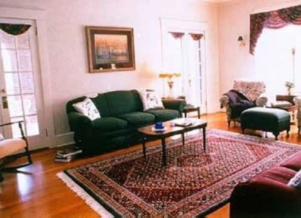 Far View - A Bed & Breakfast Estate