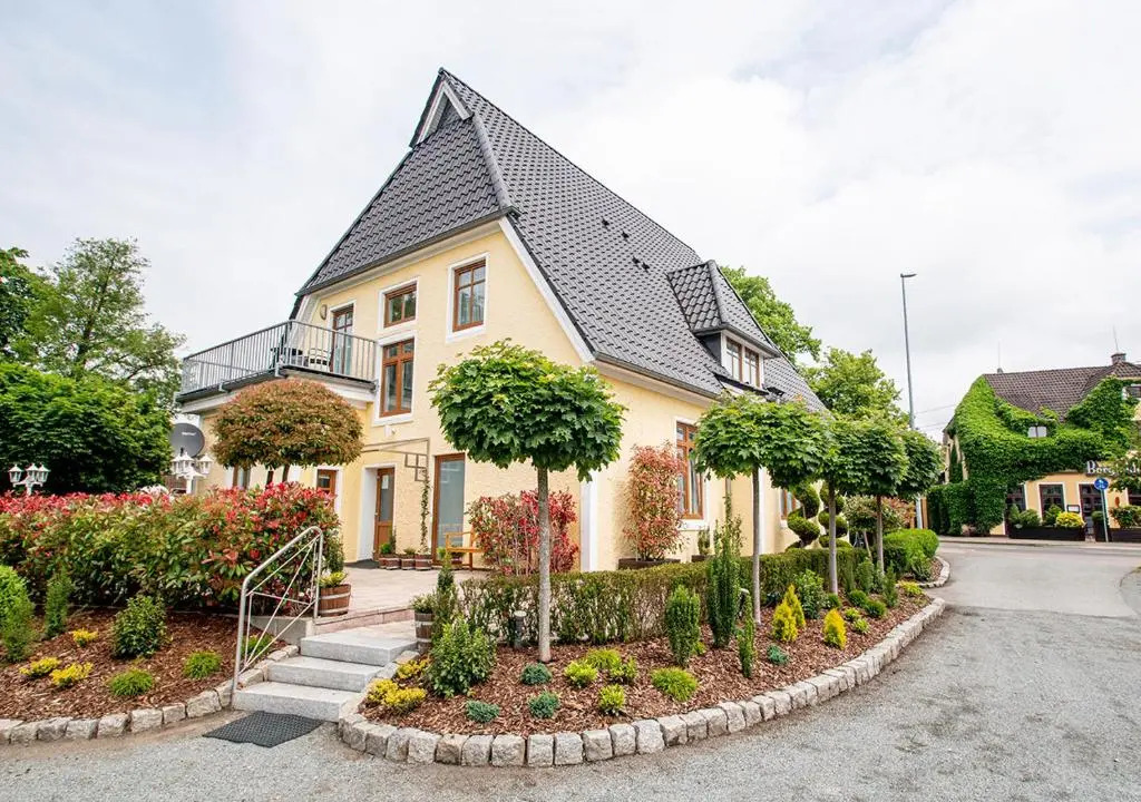 Gästehaus & Apartments fliegendes Perlhuhn Borgfeld