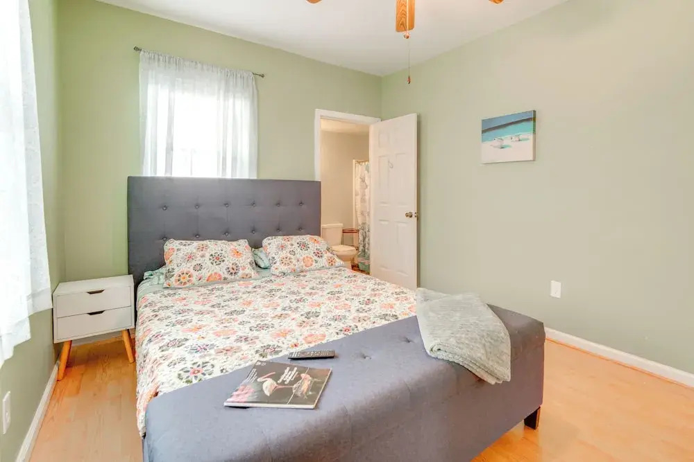 Walk to Ventnor Beach & Boardwalk: Coastal Gem