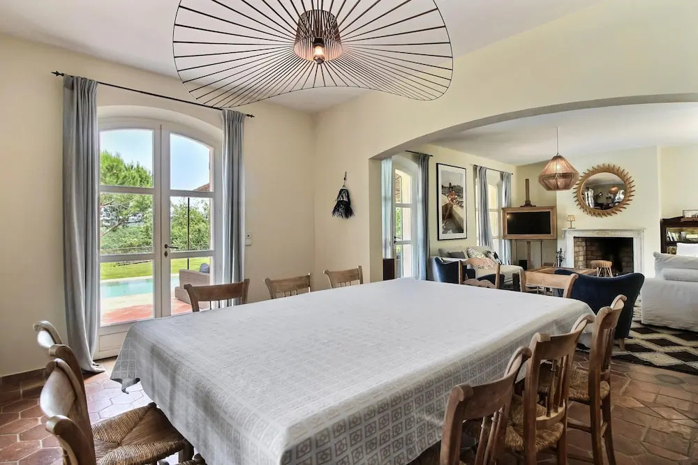 Villa With 6 Bedrooms in Gassin, With Wonderful sea View, Private Pool, Enclosed Garden