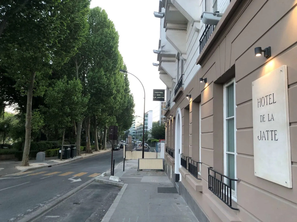 Hotel De La Jatte