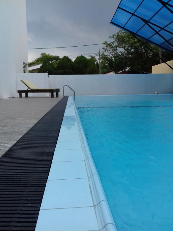 Blue Spring Hotel Wadduwa