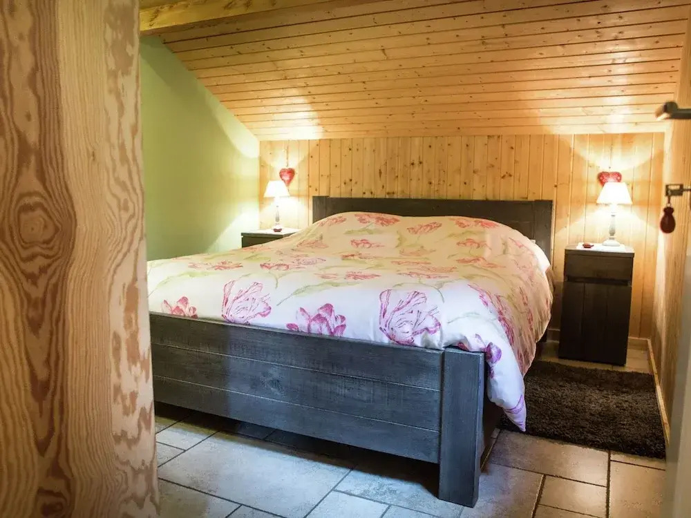 Luxurious Chalet in Oud-turnhout With Large Garden