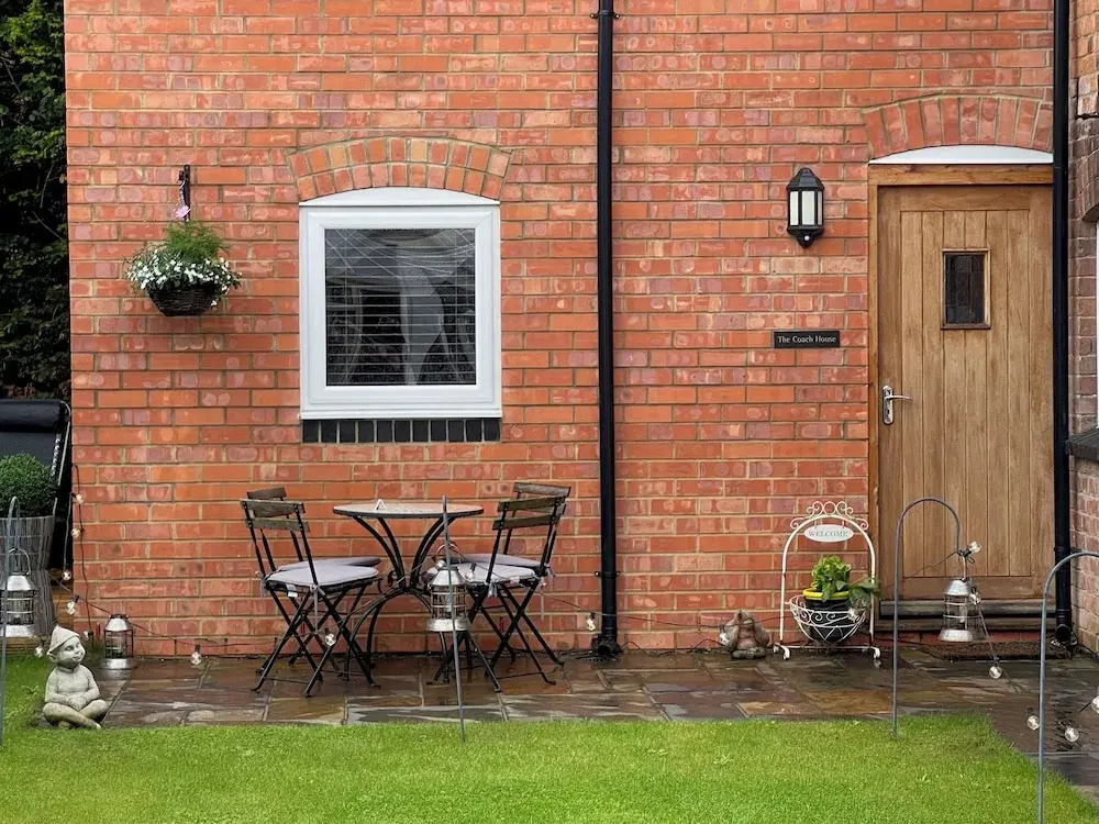 Beautiful Coach House