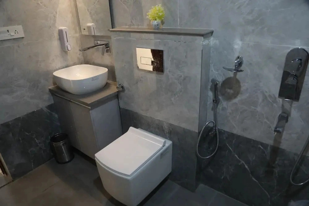 Hotel Radha Vallabh