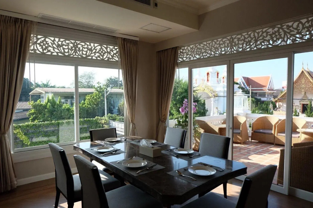 NirvaNAN House