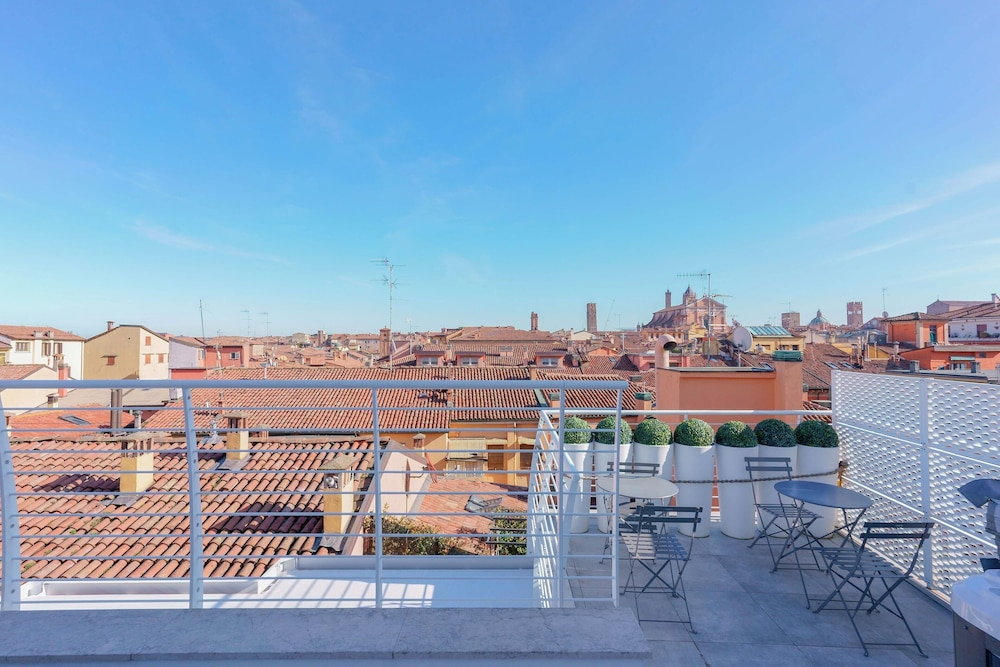 L'attico dell'Edera - Panoramic View with Jacuzzi