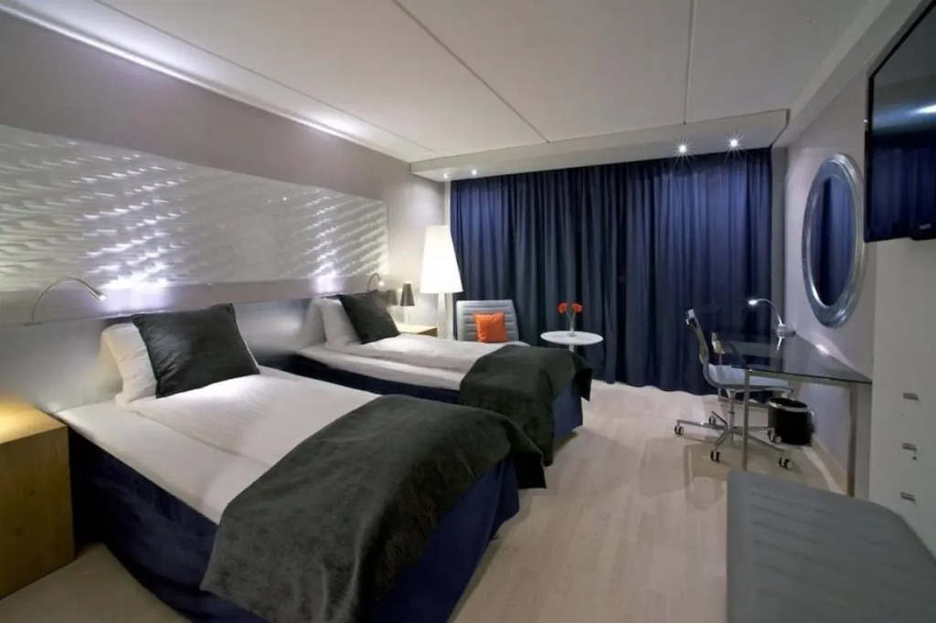 Отель Radisson Blu Airport